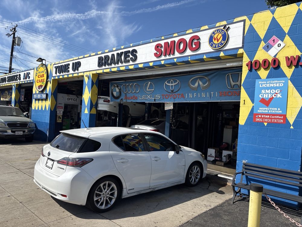 Exterior of Magnolia Island Car Care, a STAR certified smog check and auto repair station specializing in Lexus, Toyota, and BMW service.